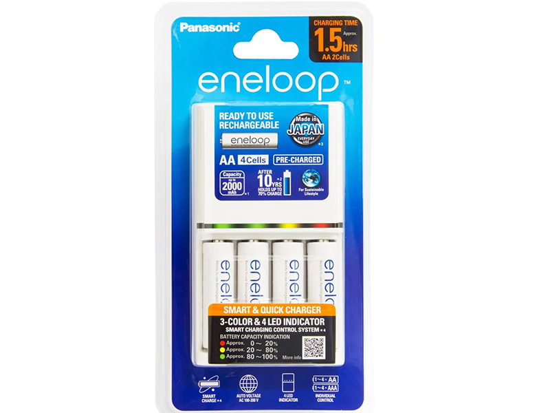 เครื่องชาร์จถ่านชาร์จ Panasonic eneloop พร้อมถ่านชาร์จ AA 4 ก้อน