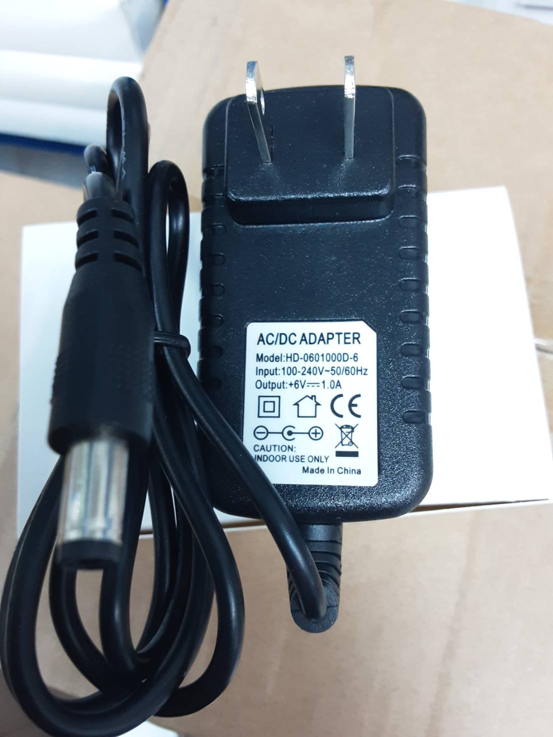 Power Adapter AC100-240V Output DC 6V 1A US Plug Power Adapter AC100-240V Output DC 6V 1A US Plug