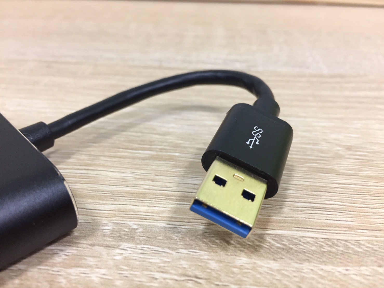 USB 3.0 to VGA/HDMI