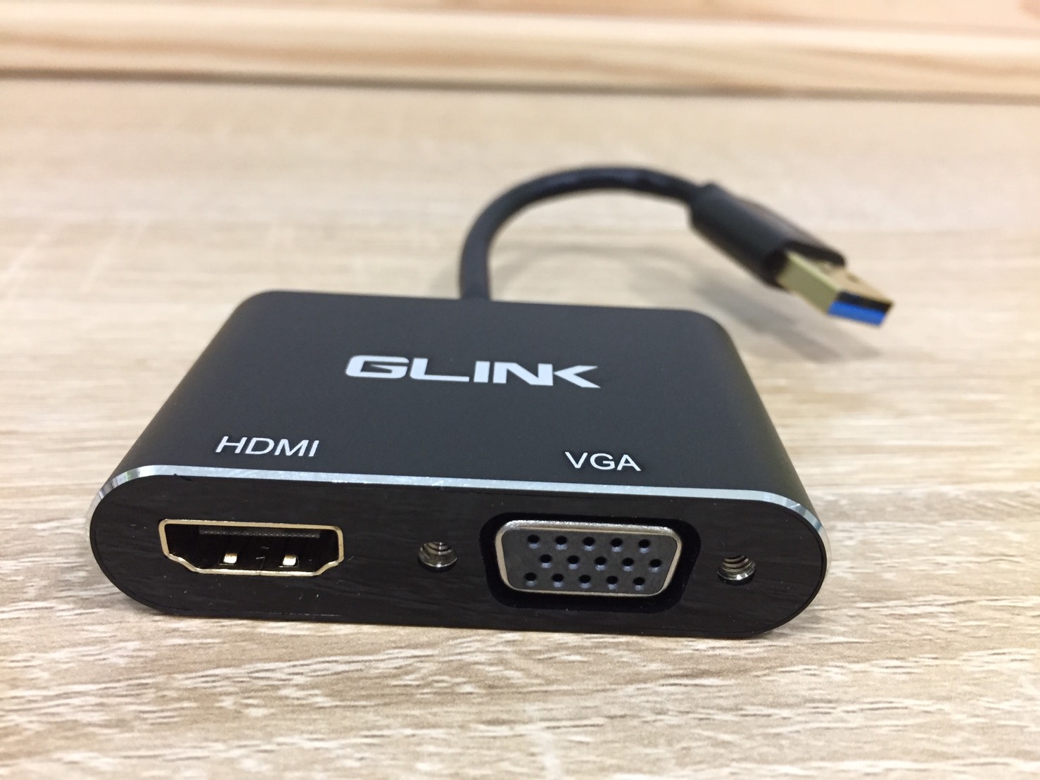 USB 3.0 to VGA/HDMI