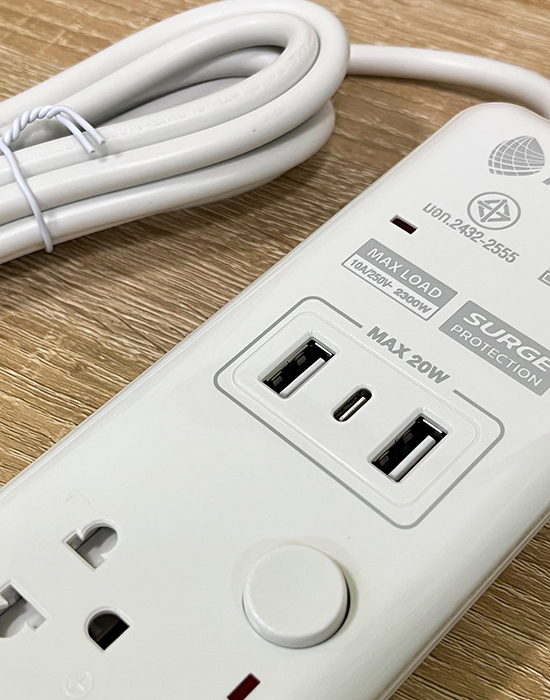 TOSHINO ปลั๊กไฟมอก. 5 ช่อง+USB+PD