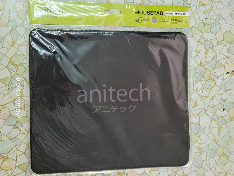 Anitech แผ่นรองเมาส์สีดำ รุ่น MP010-BK วัสดุ: ผ้า + ฐานยาง