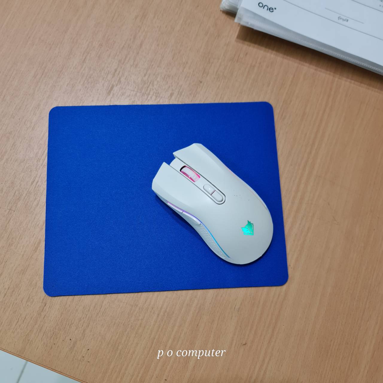 แผ่นรองเม้าส์พรีเมียม ไม่มีสกรีนโลโก้ ขนาด 22x18ซม. แผ่นรองเม้าส์พรีเมียม ไม่มีสกรีนโลโก้ ขนาด 22x18ซม.