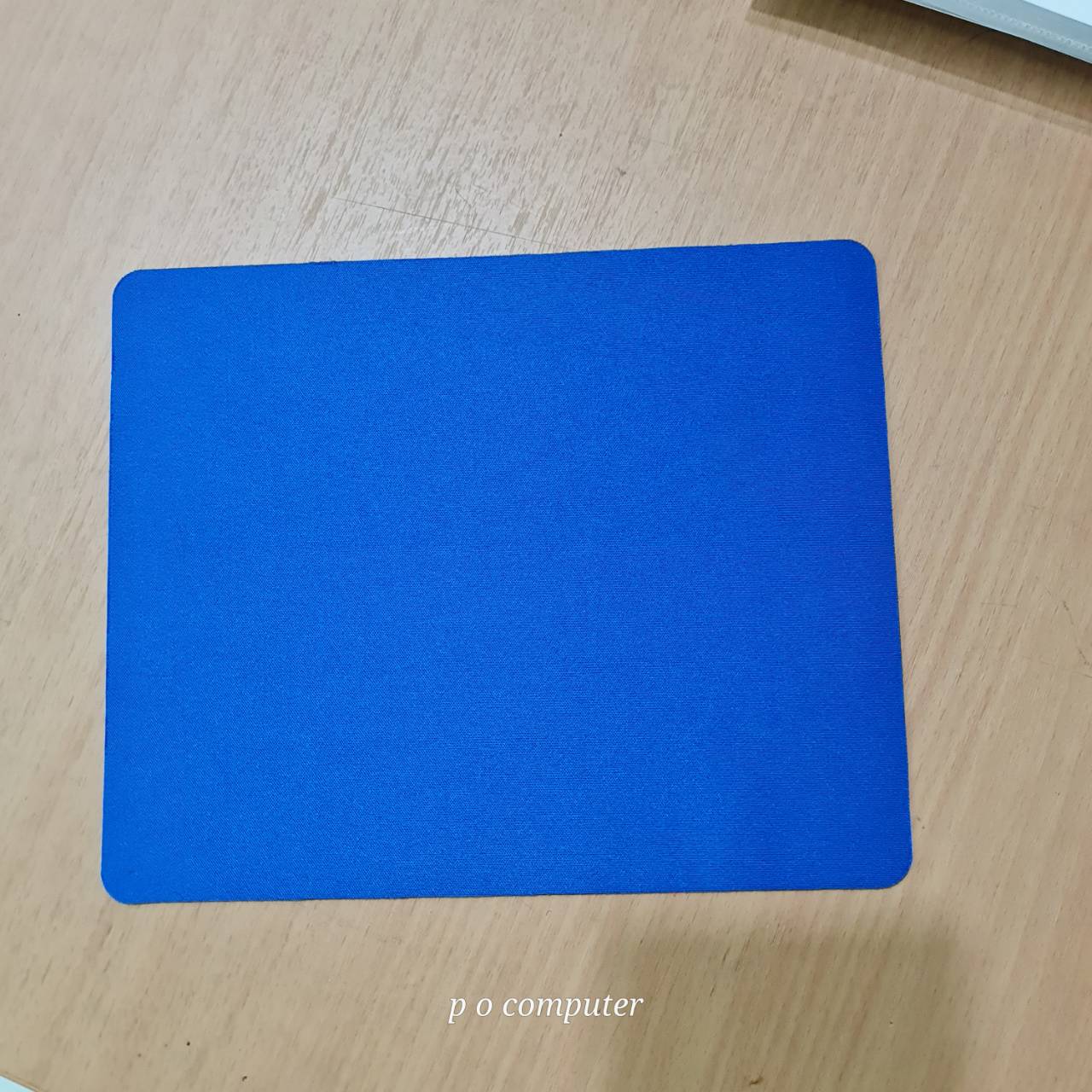แผ่นรองเม้าส์พรีเมียม ไม่มีสกรีนโลโก้ ขนาด 22x18ซม. แผ่นรองเม้าส์พรีเมียม ไม่มีสกรีนโลโก้ ขนาด 22x18ซม.