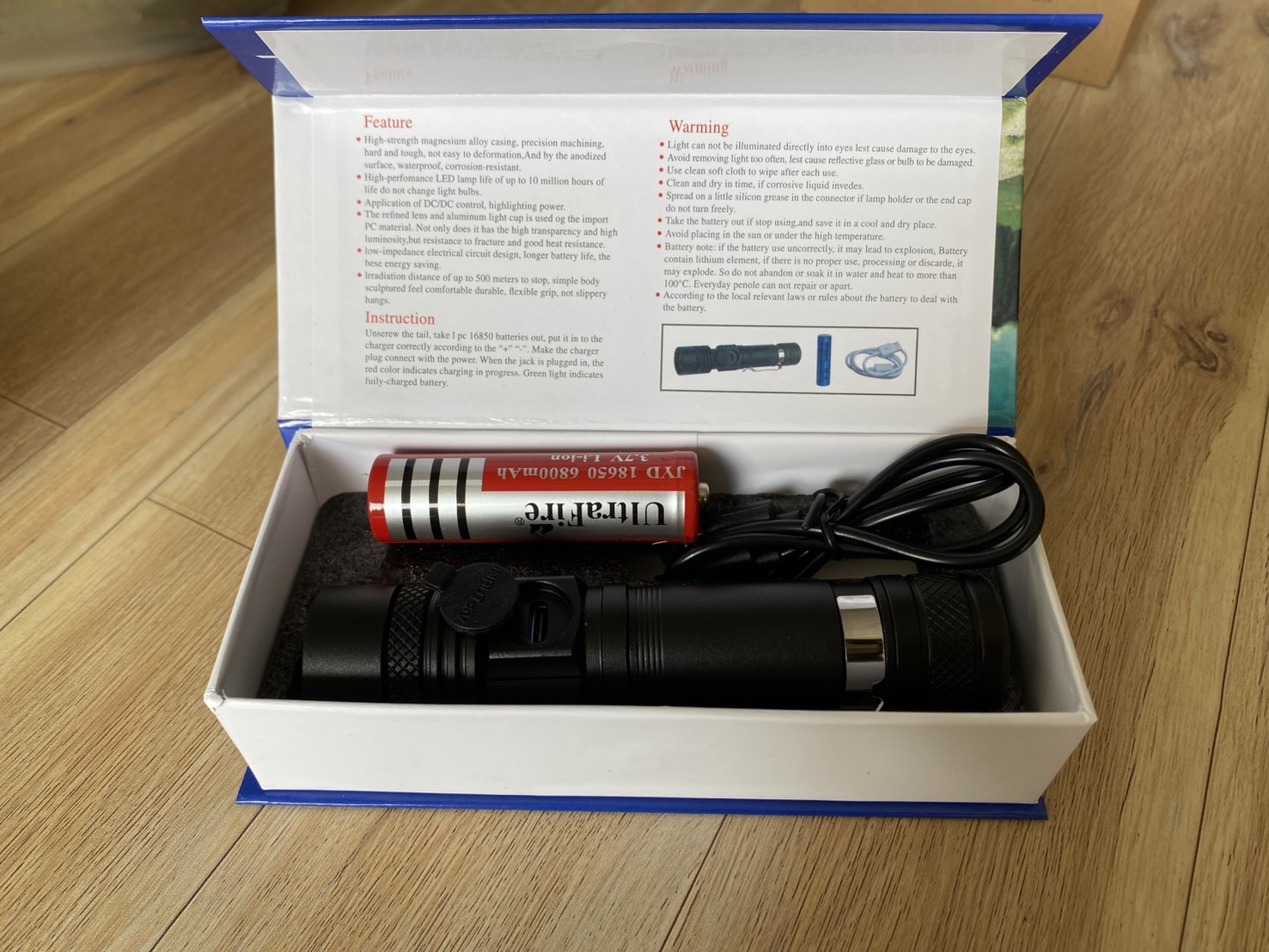 ไฟฉายแรงสูง ไฟฉายแบบชาร์จUSB led lights Flashlight 10000 Lumen